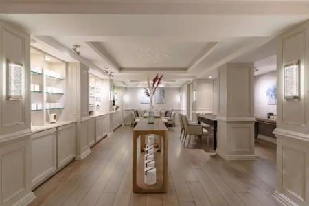 The Windsor Court - 14