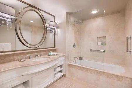 The Windsor Court - 8