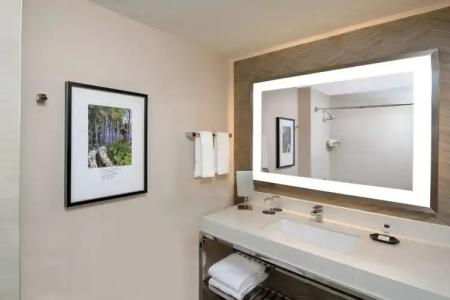 Sheraton Grand Seattle - 81