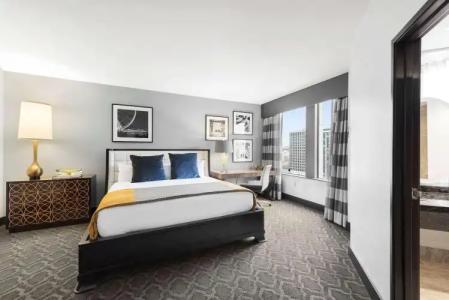 Hilton Motif Seattle