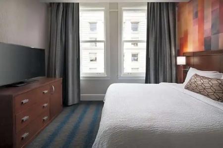 Courtyard Seattle Downtown / Pioneer Square - 66