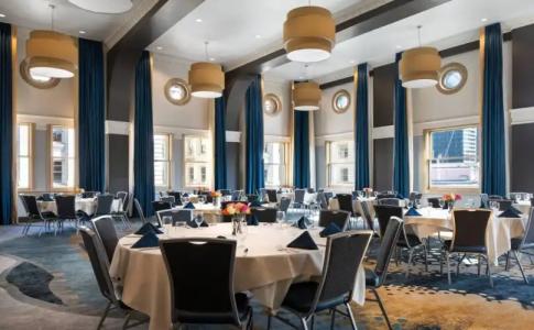 Courtyard Seattle Downtown / Pioneer Square - 27