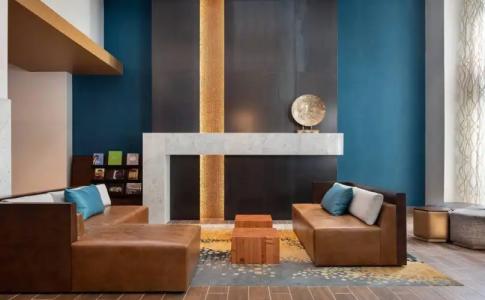 Courtyard Seattle Downtown / Pioneer Square - 1