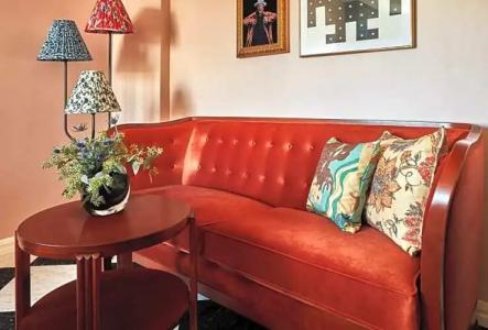 Graduate Seattle - 36