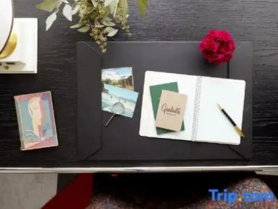 Graduate Seattle - 64