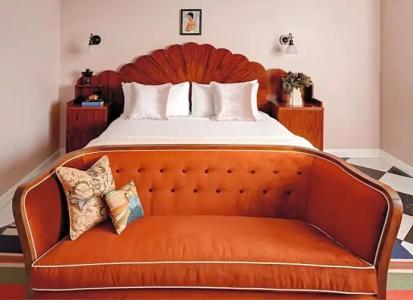 Graduate Seattle - 34