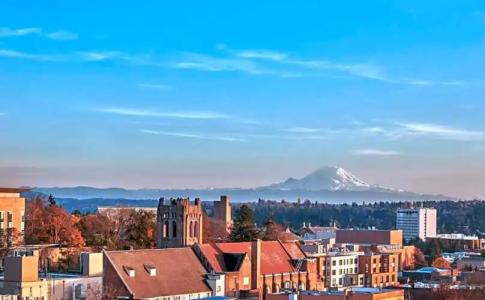 Graduate Seattle - 40