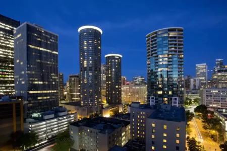 Warwick Seattle - 24