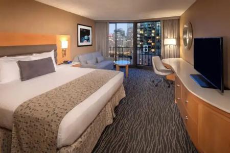 Warwick Seattle - 67