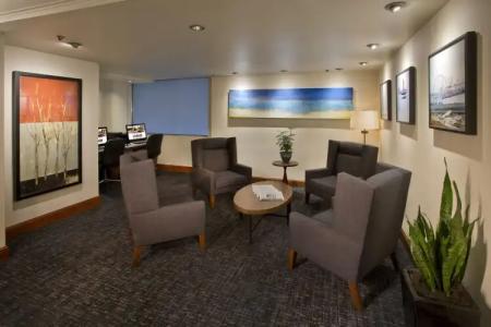 Warwick Seattle - 16