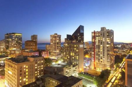 Warwick Seattle - 23