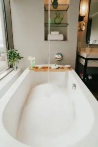 1000, LXRs & Resorts - 63