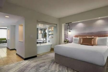 1000, LXRs & Resorts - 79