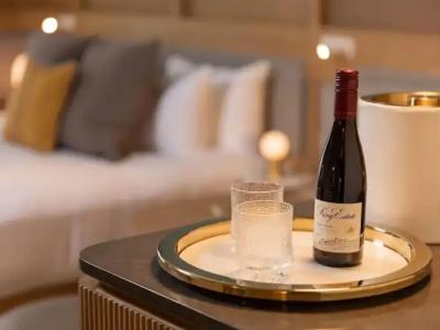 Andra Seattle MGallery Collection - 42