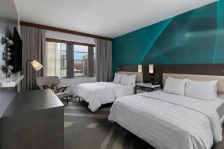 ICON, Autograph Collection - 5