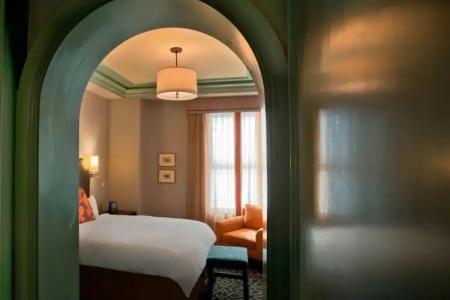 ICON, Autograph Collection - 51