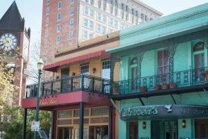 Magnolia Hotel, a Tribute Portfolio Hotel, Houston