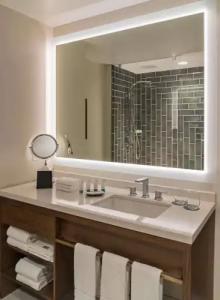 The Westin Galleria Houston - 47