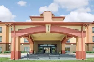 Springwood Suites Houston IAH - Beltway 8, Houston