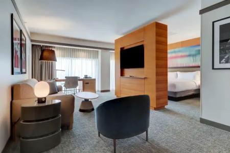 Hilton University of Houston - 5