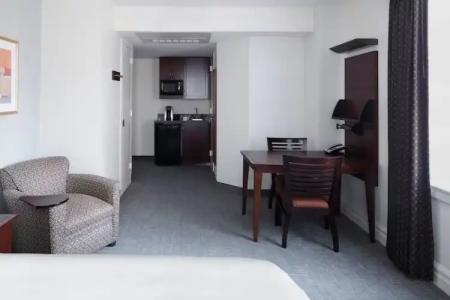 Club Quarters Downton, Houston - 45