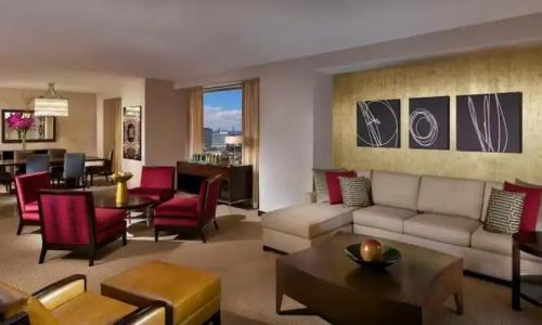 Hilton Americas - Houston - 76