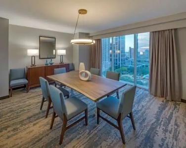 Hilton Americas - Houston - 11