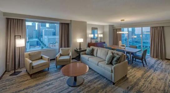 Hilton Americas - Houston - 9