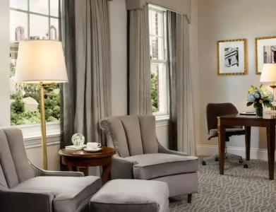 Warwick Melrose - 42