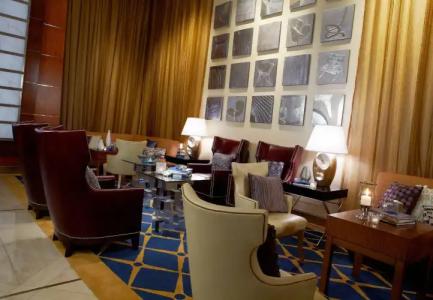 Renaissance Dallas - 44