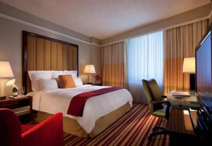 Renaissance Dallas - 49