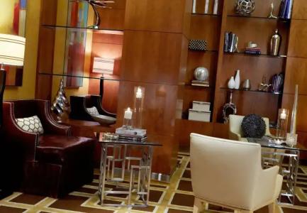 Renaissance Dallas - 43