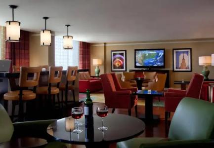 Renaissance Dallas - 41