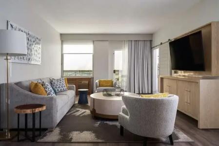 DoubleTree by Hilton Dallas - Love Field - 125