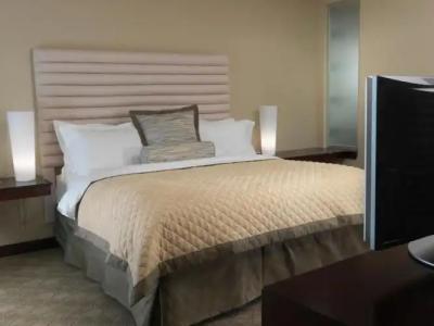 DoubleTree by Hilton Dallas - Love Field - 111