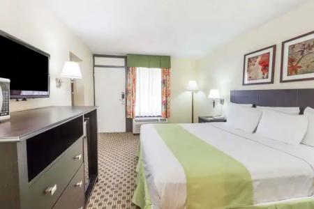 Days Inn by Wyndham Irving Grapevine DFW Airport North - 20