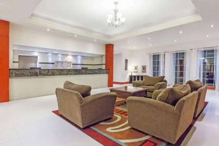 Days Inn by Wyndham Irving Grapevine DFW Airport North - 1