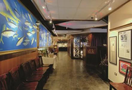 Waikiki Beach Marriott Resort & Spa - 33