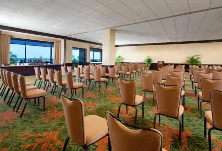 Sheraton Waikiki - 19