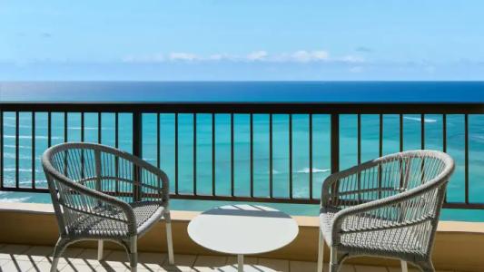 Hyatt Regency Waikiki Beach Resort & Spa - 79