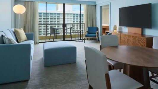 Hyatt Regency Waikiki Beach Resort & Spa - 71