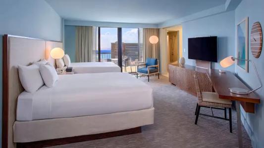 Hyatt Regency Waikiki Beach Resort & Spa - 46