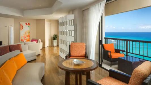 Hyatt Regency Waikiki Beach Resort & Spa - 86