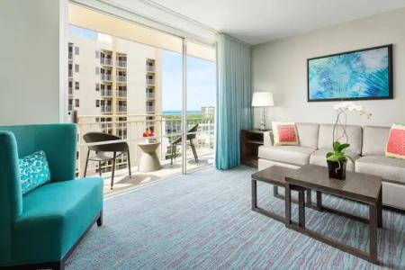 Courtyard by Marriott Waikiki Beach - 69