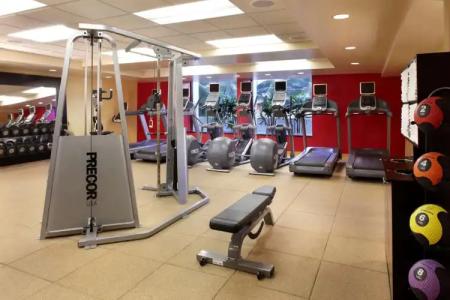 Hilton Waikiki Beach Resort & Spa - 22