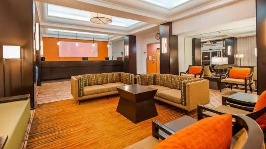 Best Western The Plaza - Free Breakfast - 15