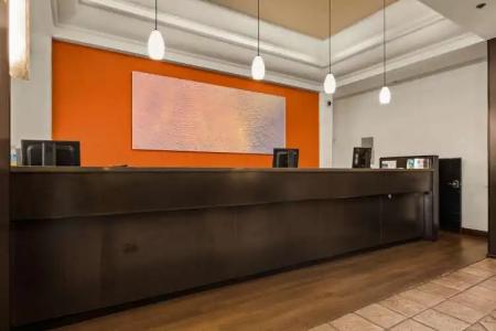 Best Western The Plaza - Free Breakfast - 1