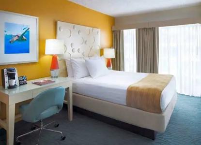 Coconut Waikiki - 44