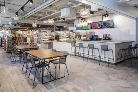 Hilton Garden Inn Waikiki Beach - 48