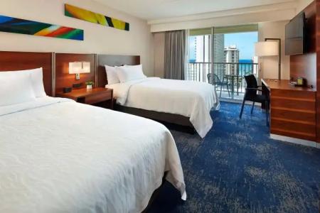 Hilton Garden Inn Waikiki Beach - 36